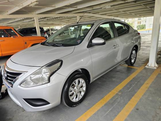 NISSAN VERSA 1.6 16V FLEXSTART SV 4P XTRONIC